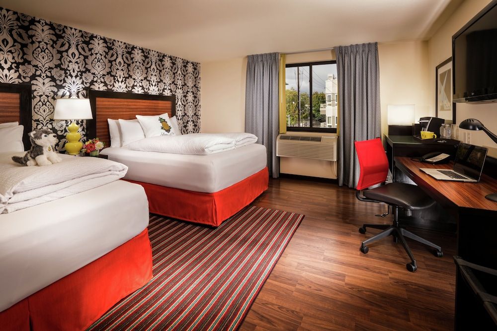 undefined Staypineapple, The Maxwell Hotel, Seattle Center Seattle 8