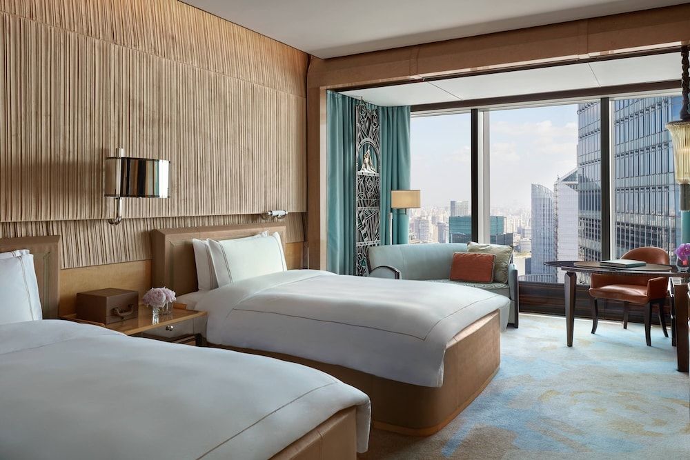 undefined The Ritz-Carlton Shanghai, Pudong 5