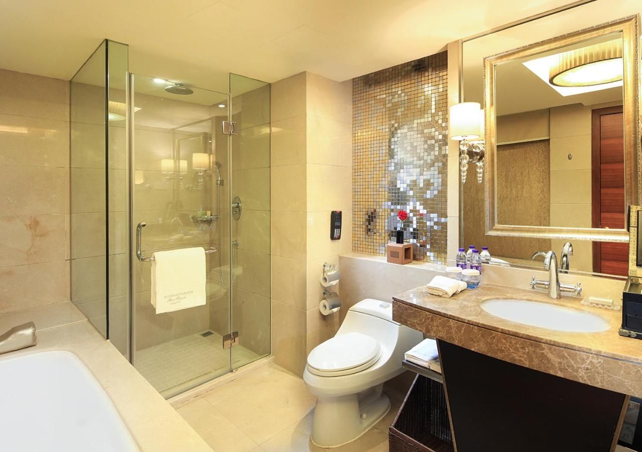 undefined Wyndham Grand Plaza Royale Hangzhou 8