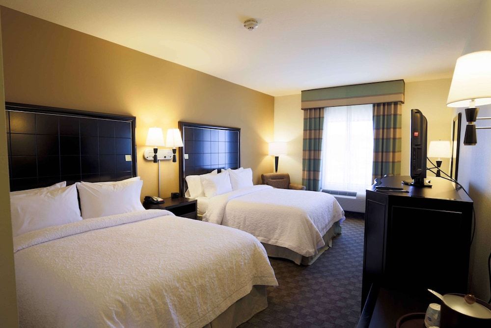 Room, 2 Queen Beds, Accessible, Non Smoking