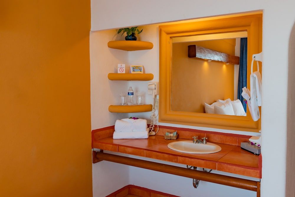 Hotel Irma Standard Room, 2 Double Beds, Ocean View 8