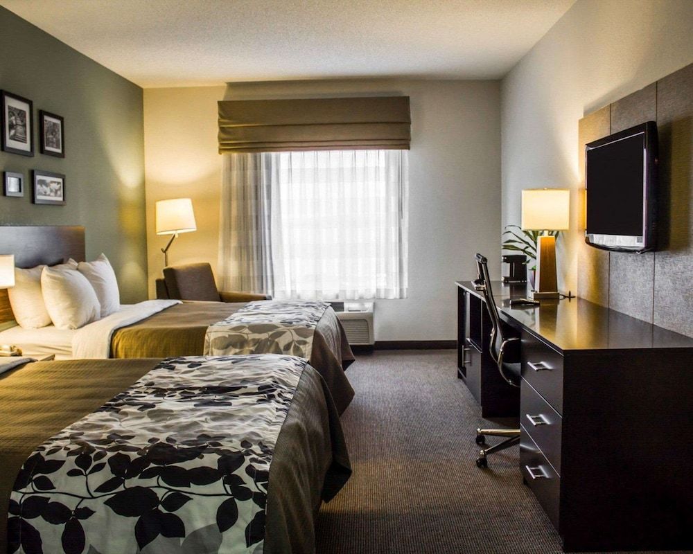 Standard Room, 2 Queen Beds, Non Smoking