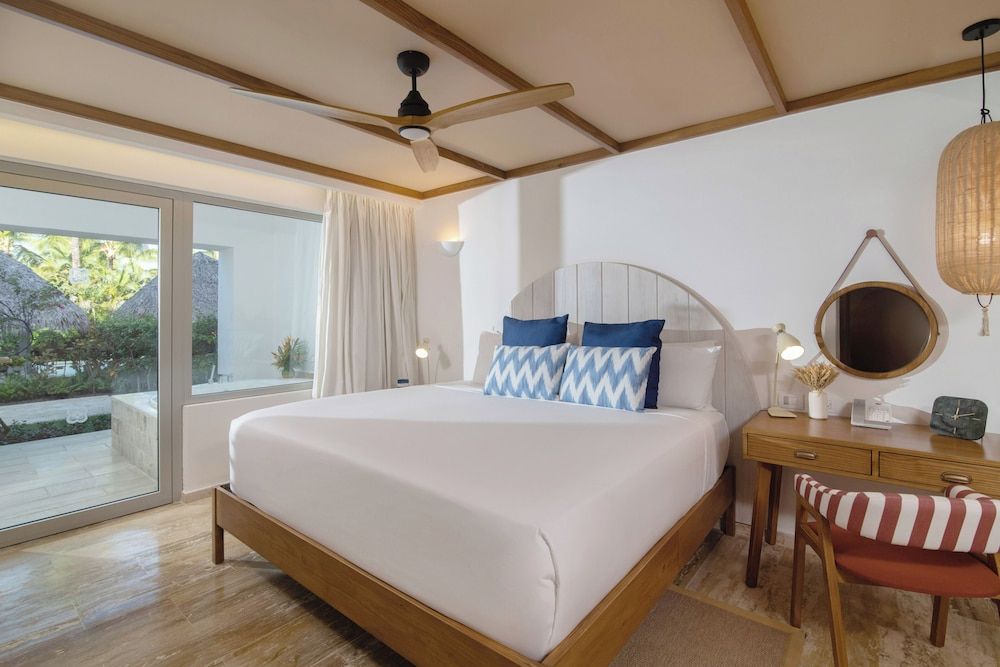 Zel Swimup Master Suite