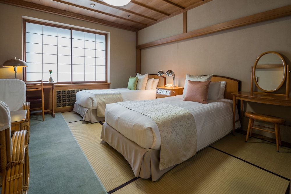 undefined Hilltop Hotel 2