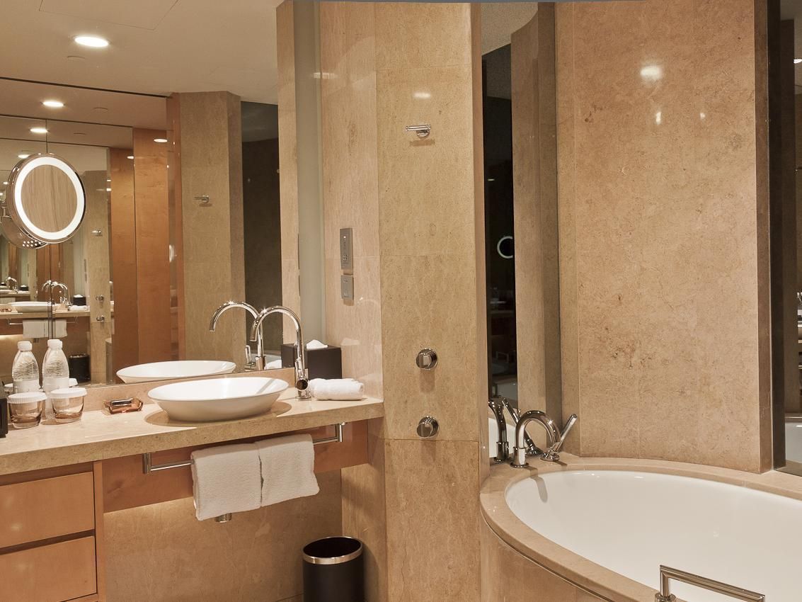 Intercontinental Superior Suite
