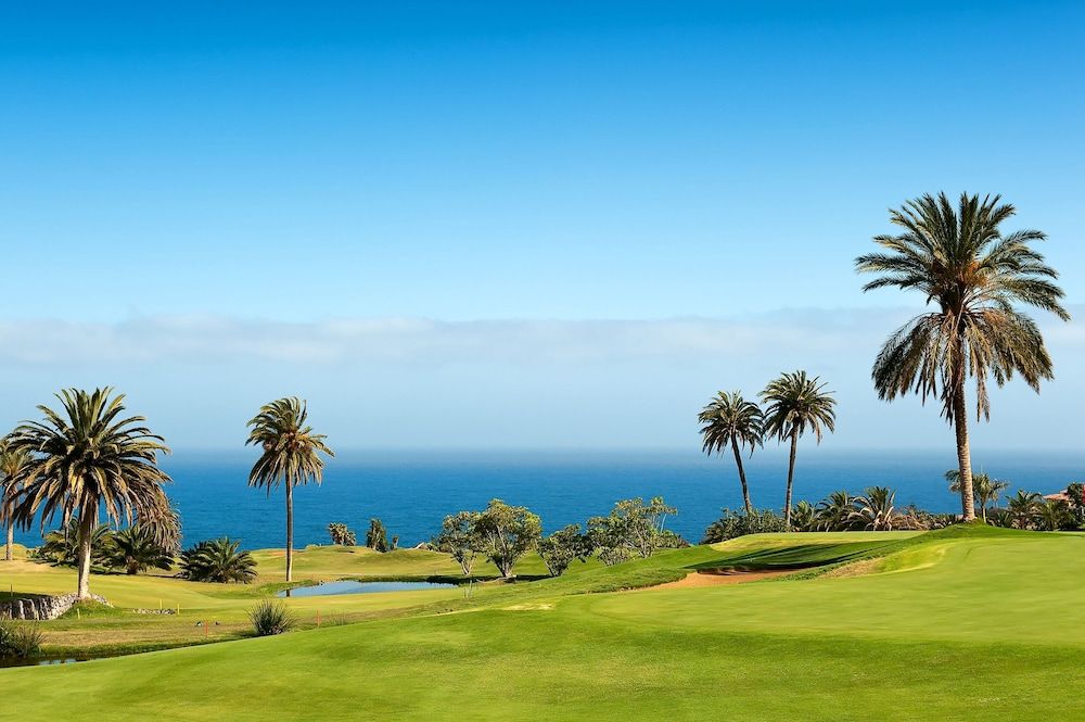 Junior Suite, Golf View (Singular)