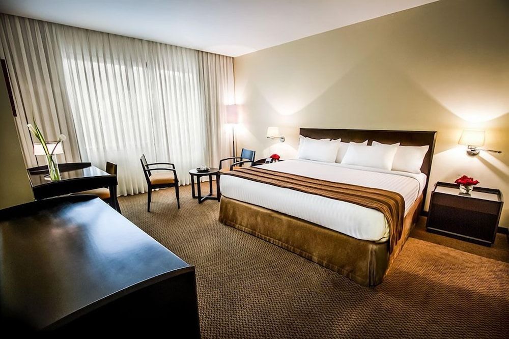 Classic Suite, Balcony, City View