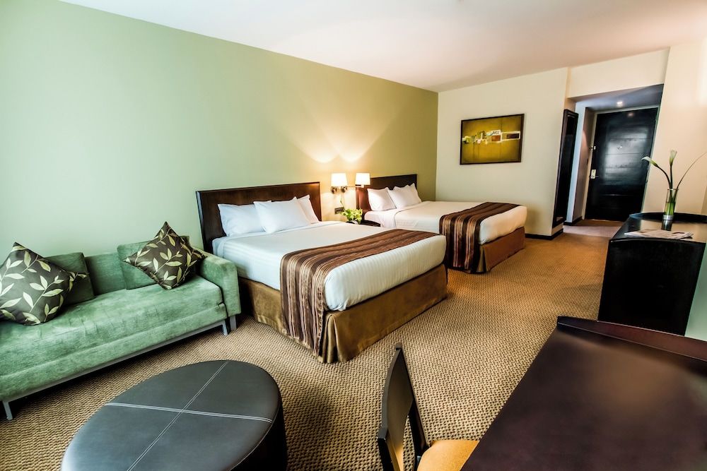 Classic Double Room, City View