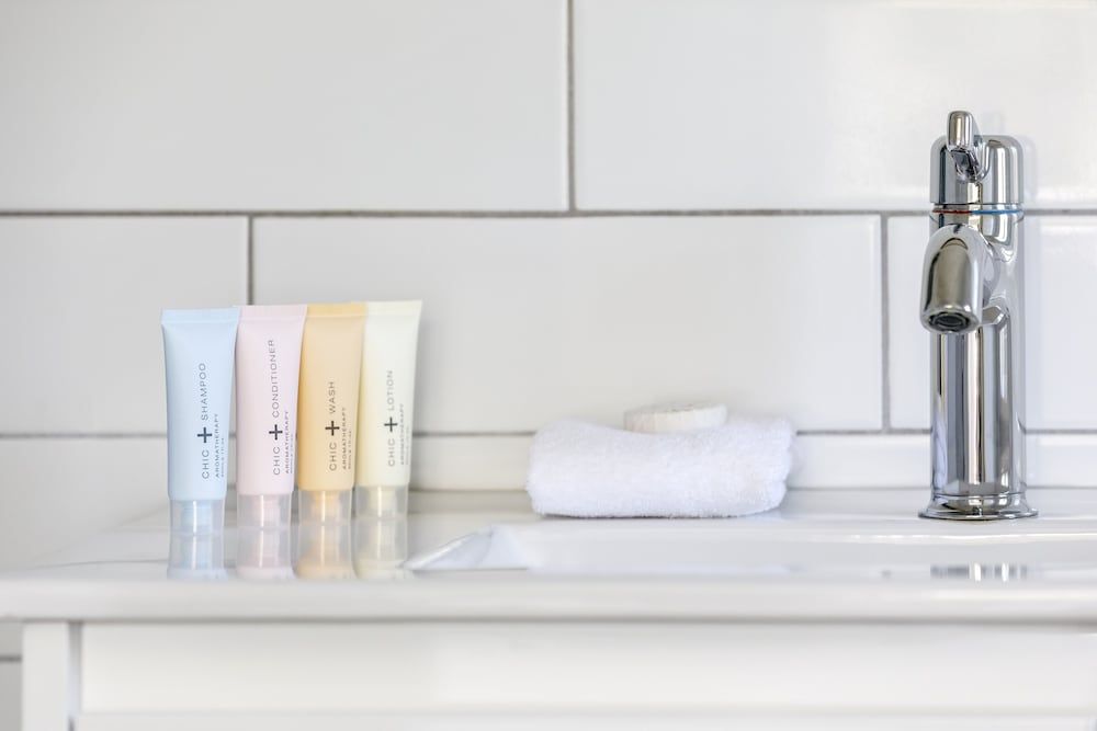 Hotel Blue & Cottages, Katoomba Queen Room, 1 Queen Bed 3