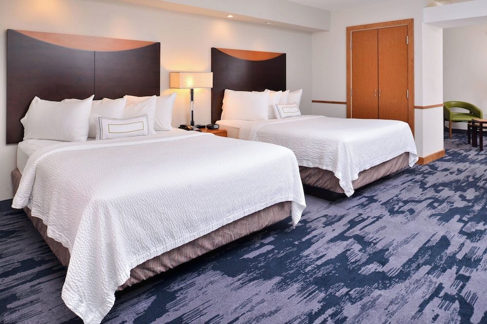 Room, 2 Queen Beds, Non Smoking (Hearing Accessible)