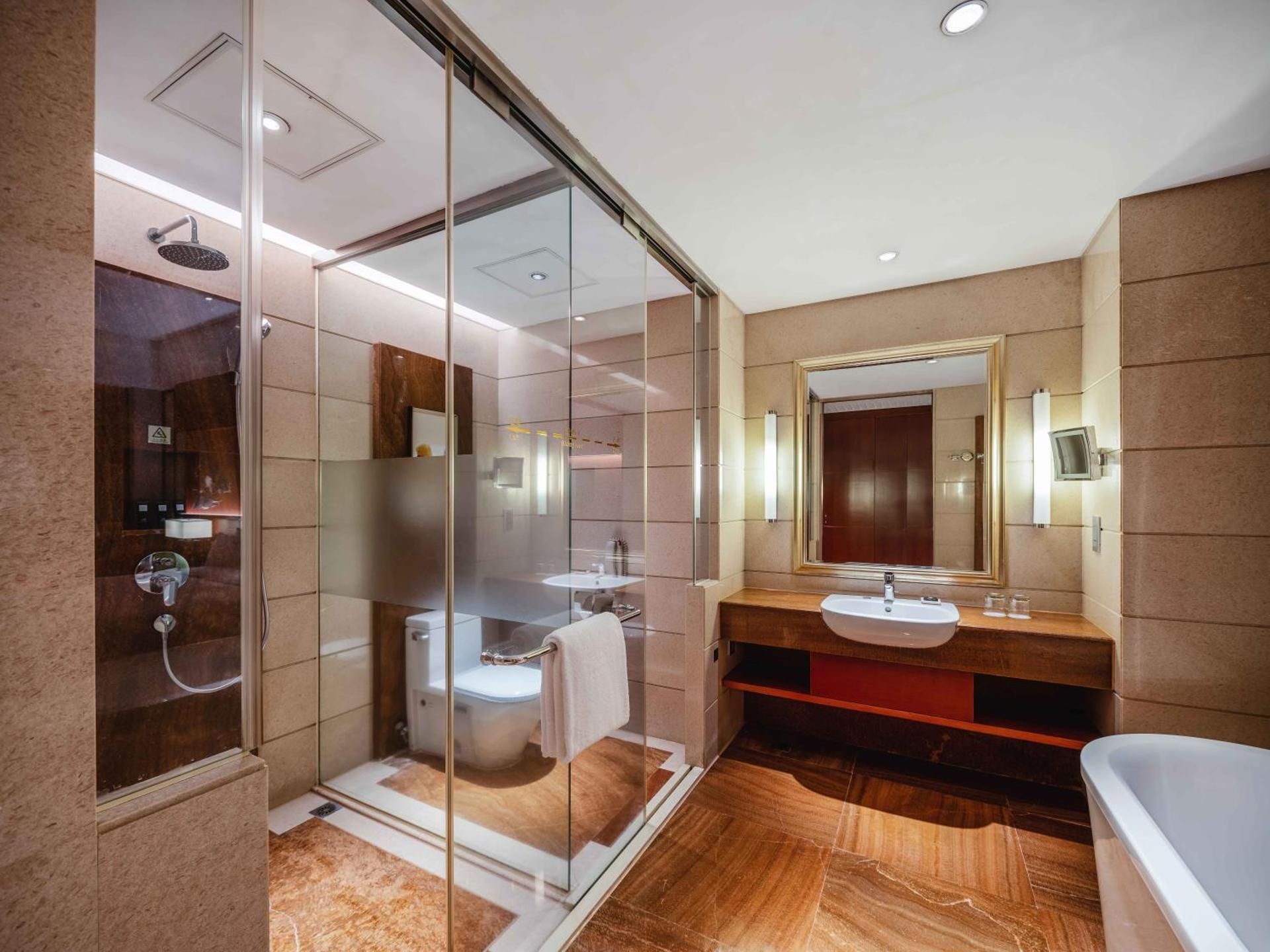 Superior Suite