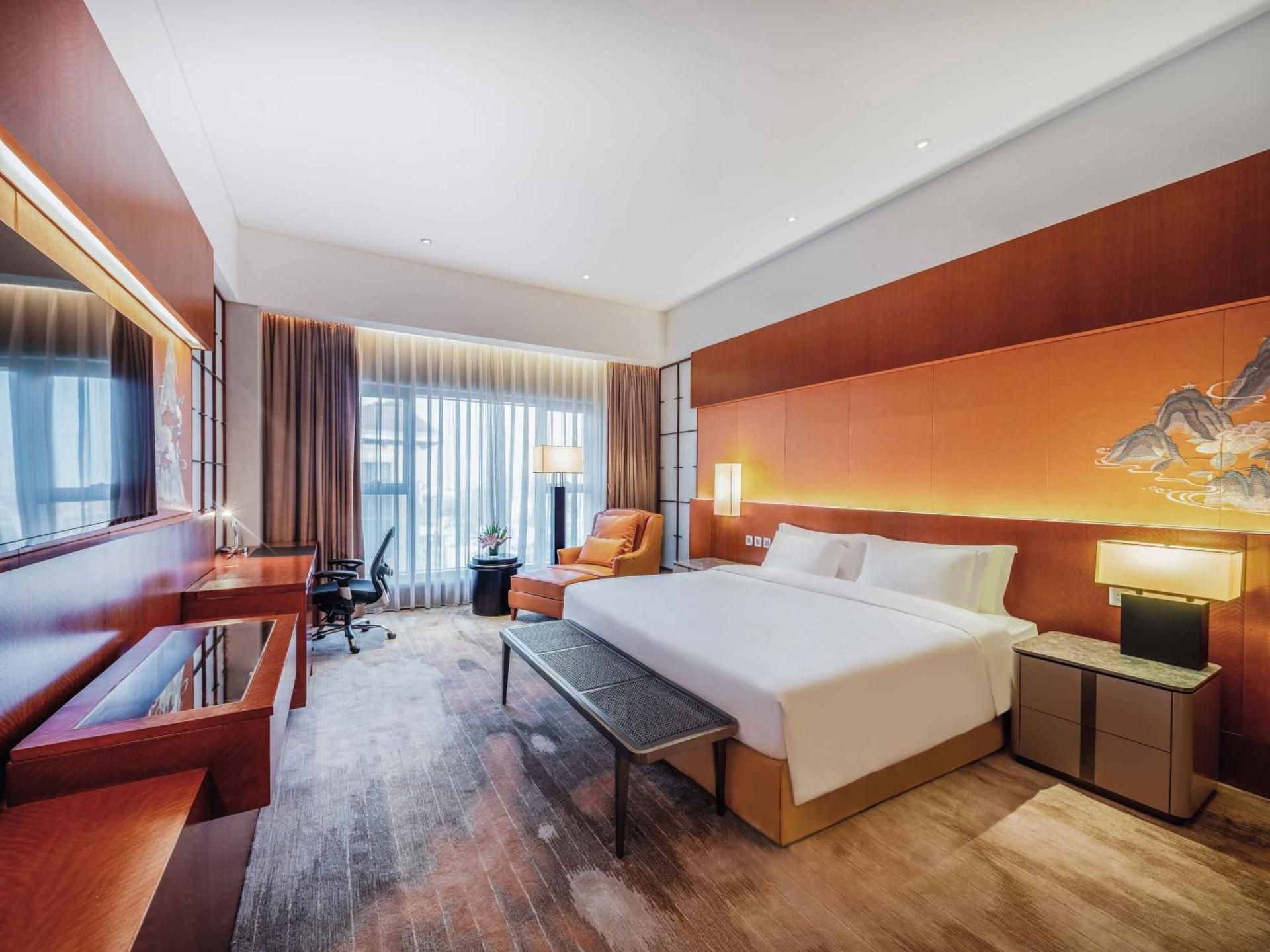 Superior King Bed
