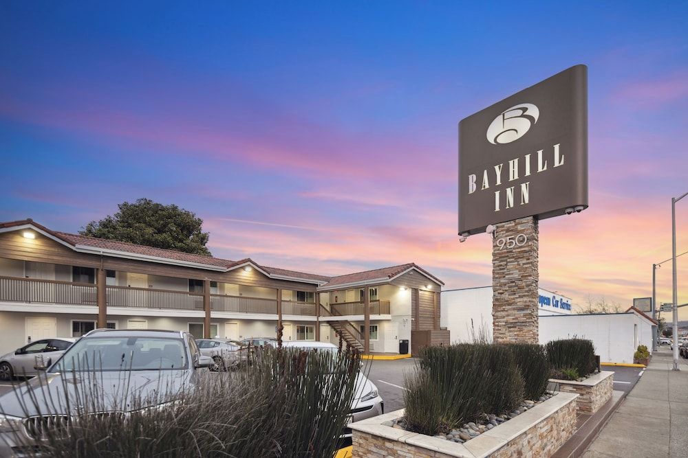 undefined Bayhill Inn 6