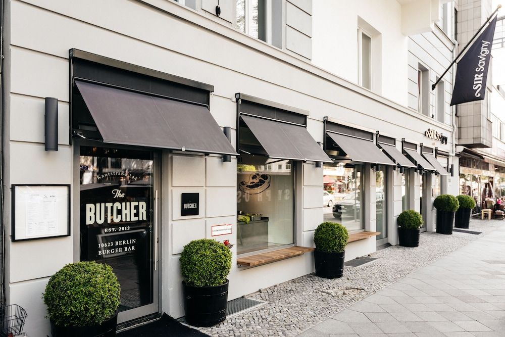 undefined Sir Savigny Hotel, part of Sircle Collection 6