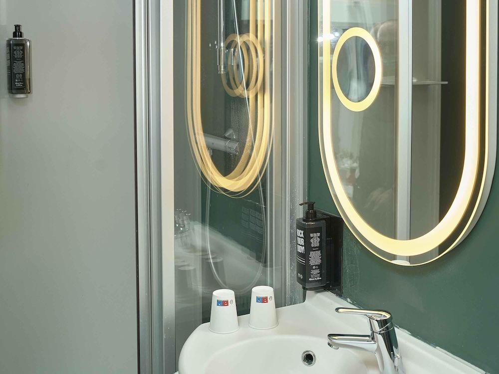 Ibis Annecy Cran Gevrier Hotel Junior Room, 1 Double Bed 2