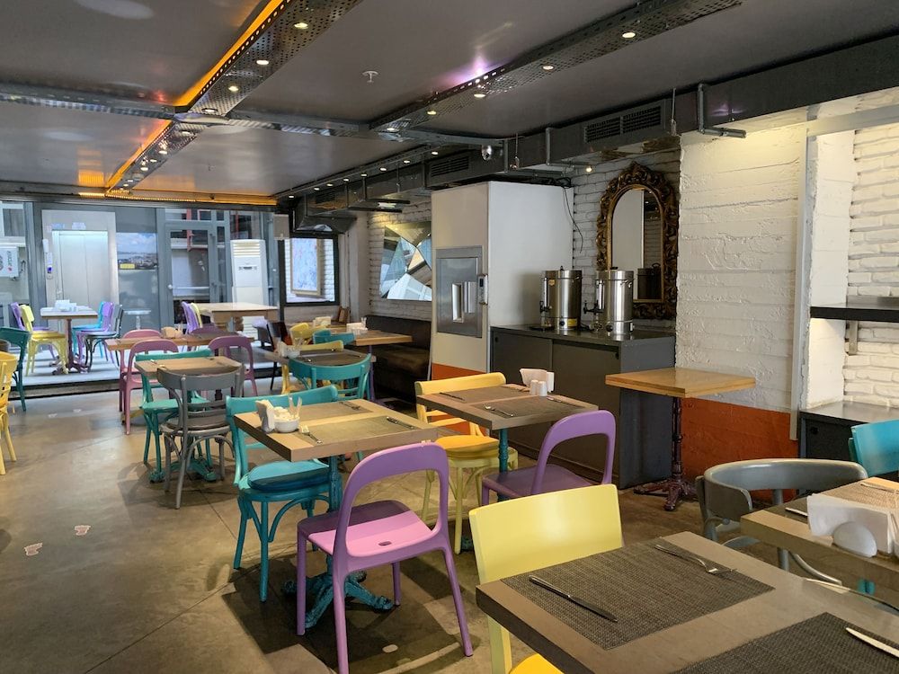 undefined Tulip City Hotel 9