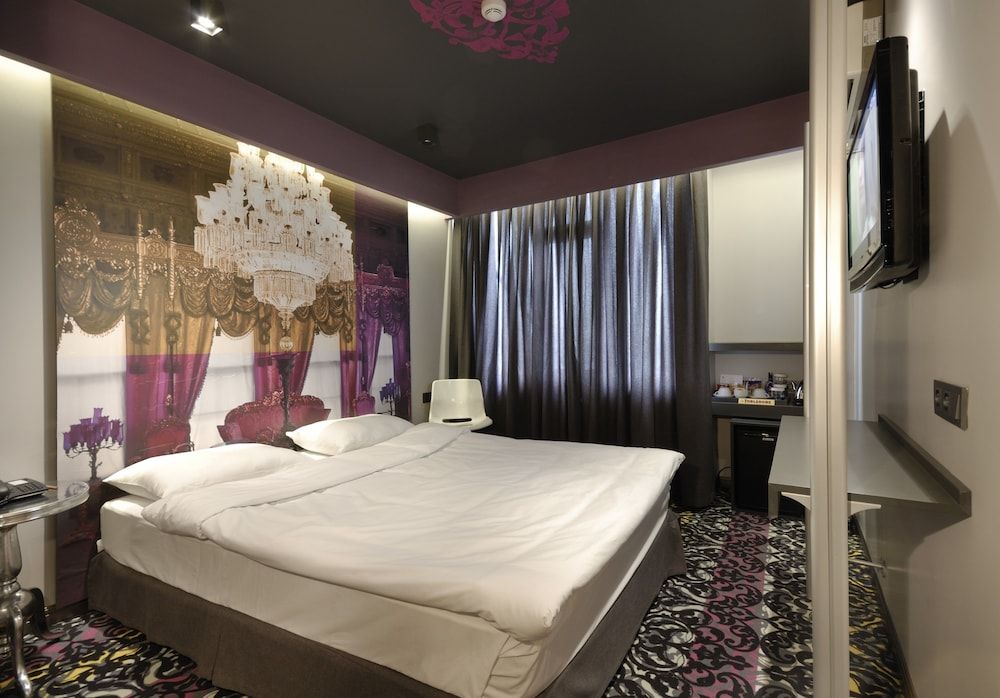 undefined Tulip City Hotel 3