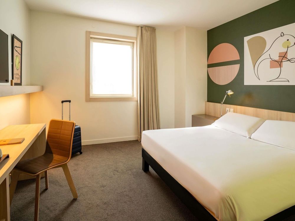 ibis Styles Guéret Standard Room, 1 Double Bed 4