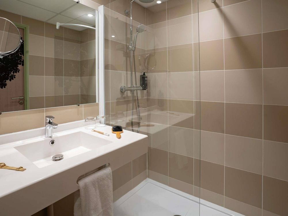 ibis Styles Guéret Standard Room, 1 Double Bed 6