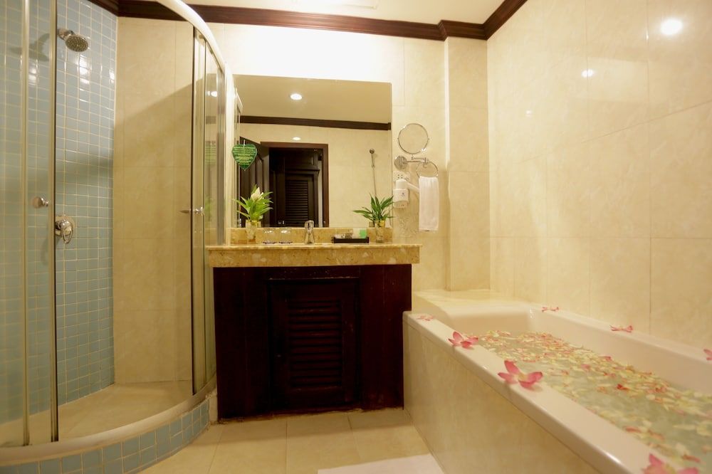 Lucky Angkor Hotel & Spa Deluxe Double Room 4