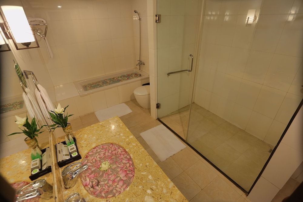 Lucky Angkor Hotel & Spa Deluxe Double Room 5