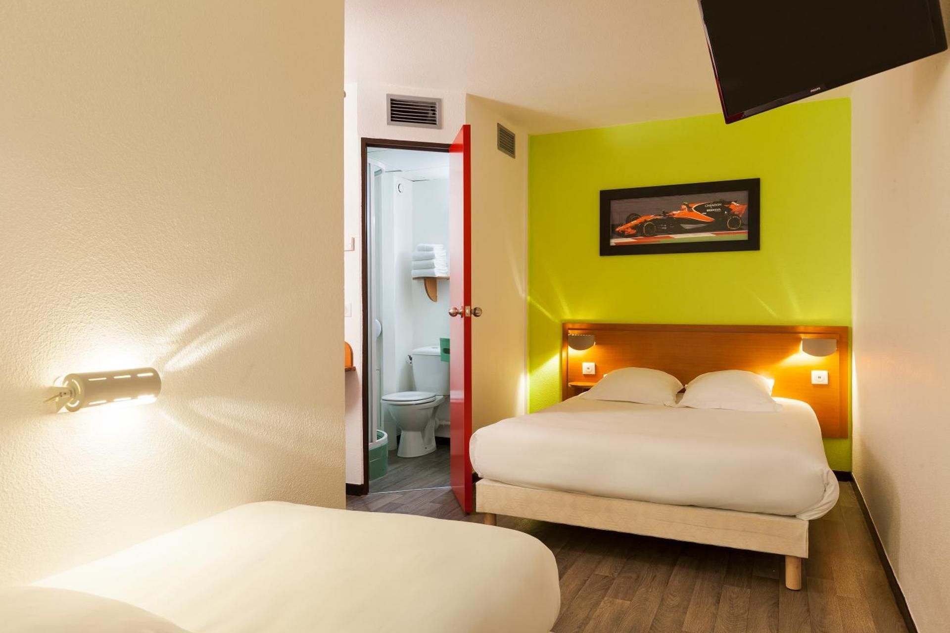 Triple Room