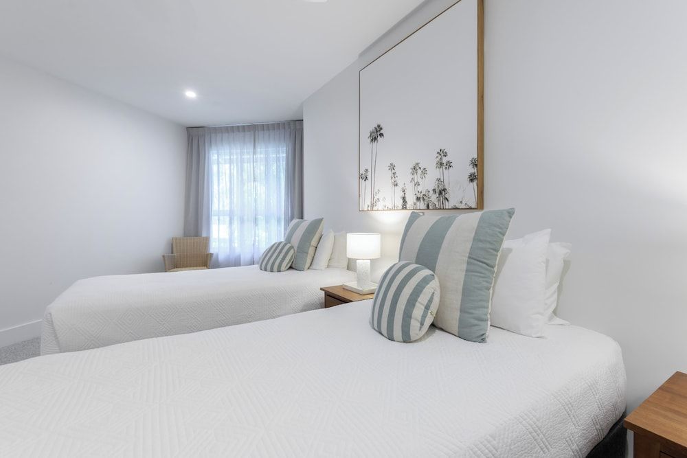 Mandalay Luxury Beachfront Apartments Executive Apartment, 3 Bedrooms 3