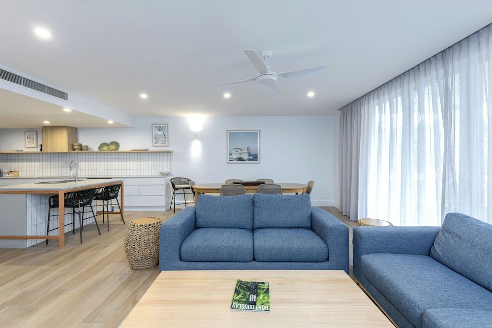 Mandalay Luxury Beachfront Apartments Executive Apartment, 3 Bedrooms 7