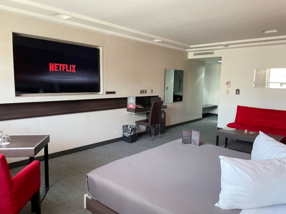 Suites Inn La Muralla Metepec Premium Room 9