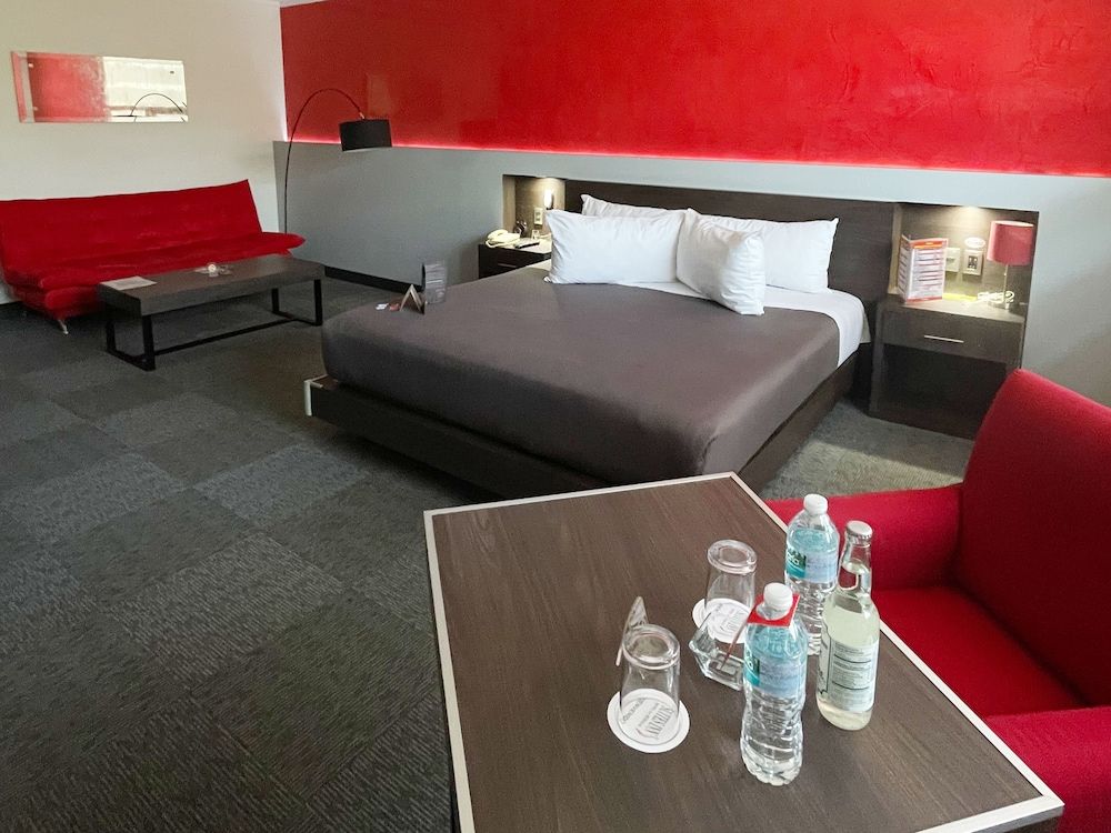 Suites Inn La Muralla Metepec Premium Room 10