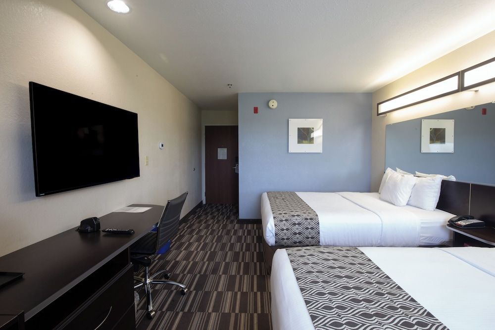 Standard Room, 2 Queen Beds, Accessible