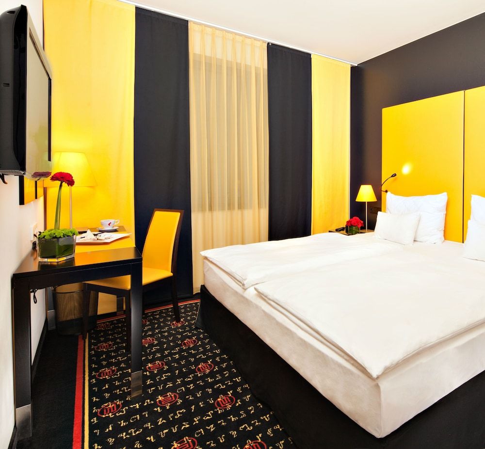 Vienna House Easy by Wyndham Katowice Room, Accessible 2