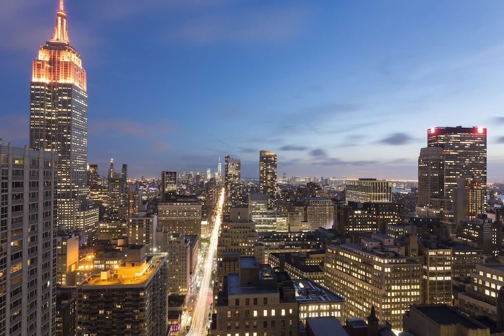 undefined Courtyard by Marriott New York Manhattan/Times Square 9