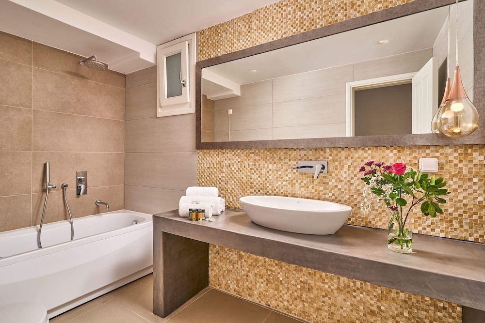 undefined Arte & Mare Elia Luxury Suites & Idolio Vllas 9