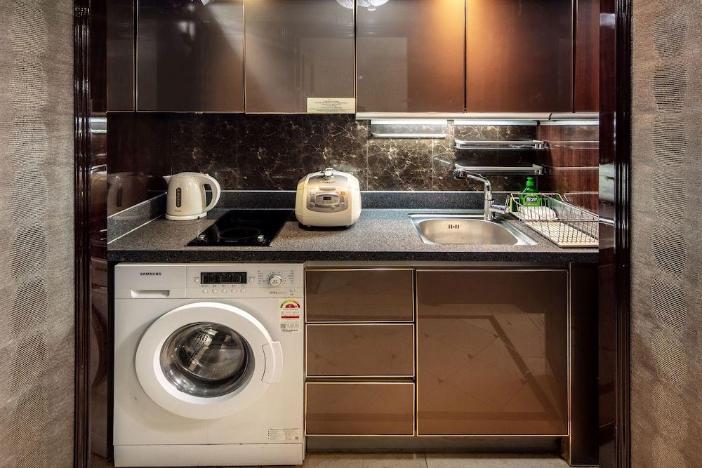 Gangnam Artnouveau City Crystal Twin Room 4