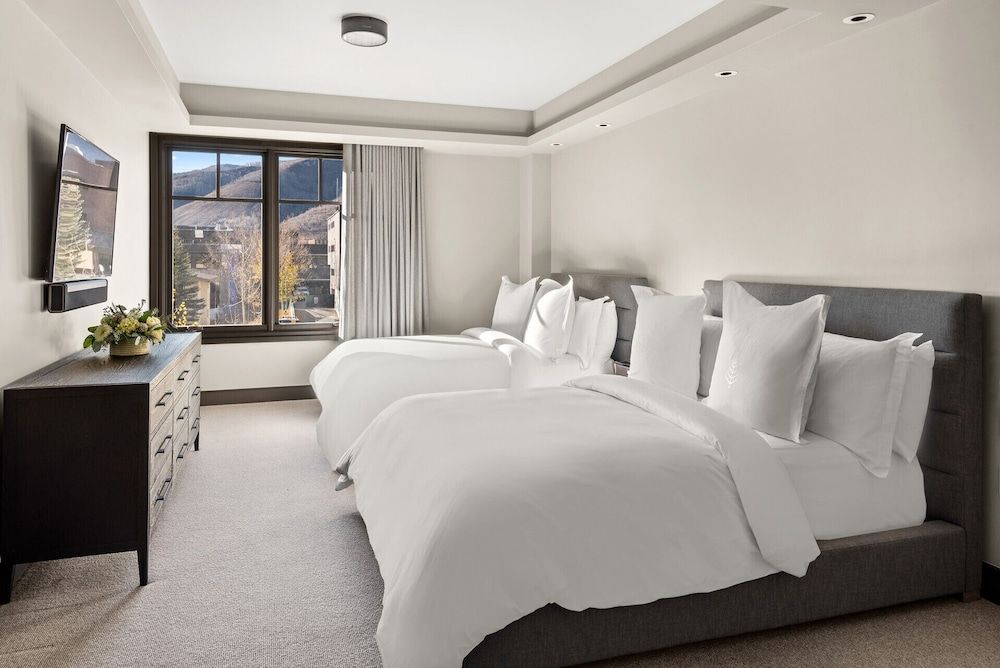 Four Seasons Resort Vail The Woods Five-Bedroom Residence