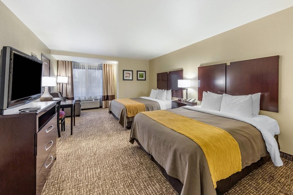 Standard Room, 2 Queen Beds, Non Smoking