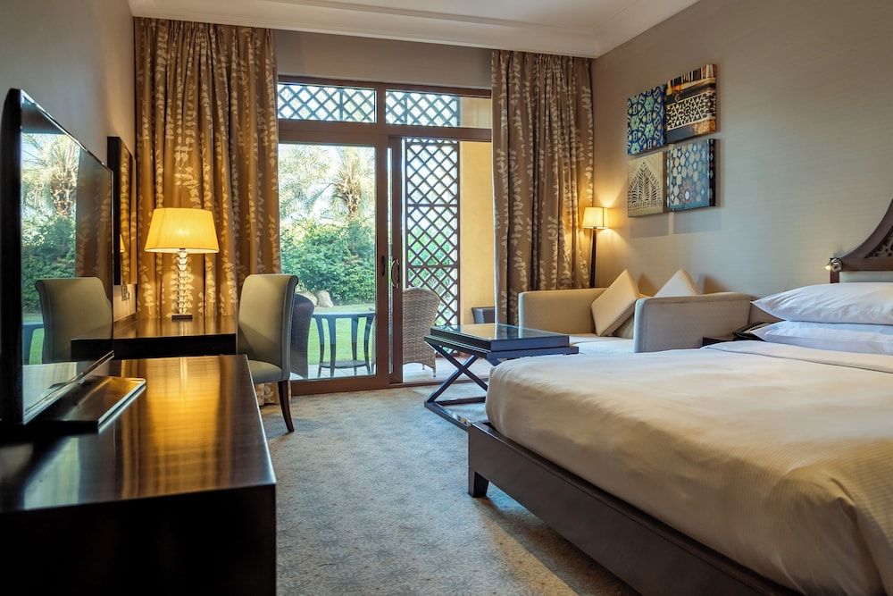 Rixos Al Mairid Ras Al Khaimah Deluxe Room, 1 King Bed 2