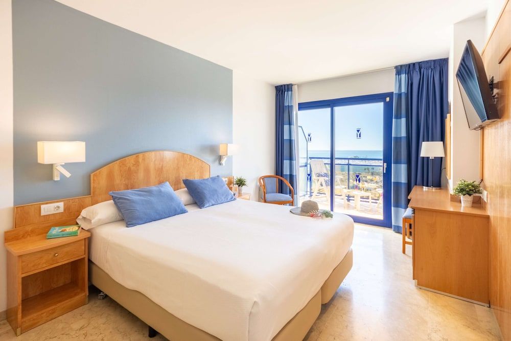 Double Room, Partial Sea View (1 Adult)