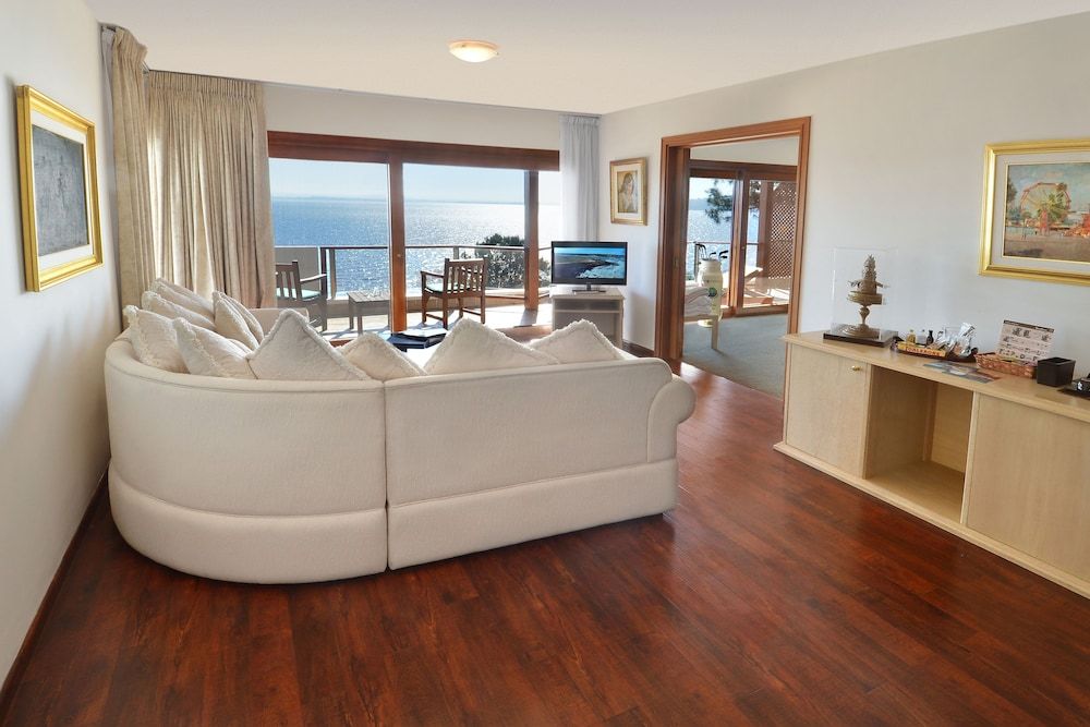 Hotel del Lago Golf & Art Resort Suite, 1 King Bed