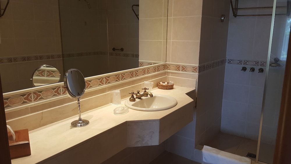 Hotel del Lago Golf & Art Resort Superior Double Room 8