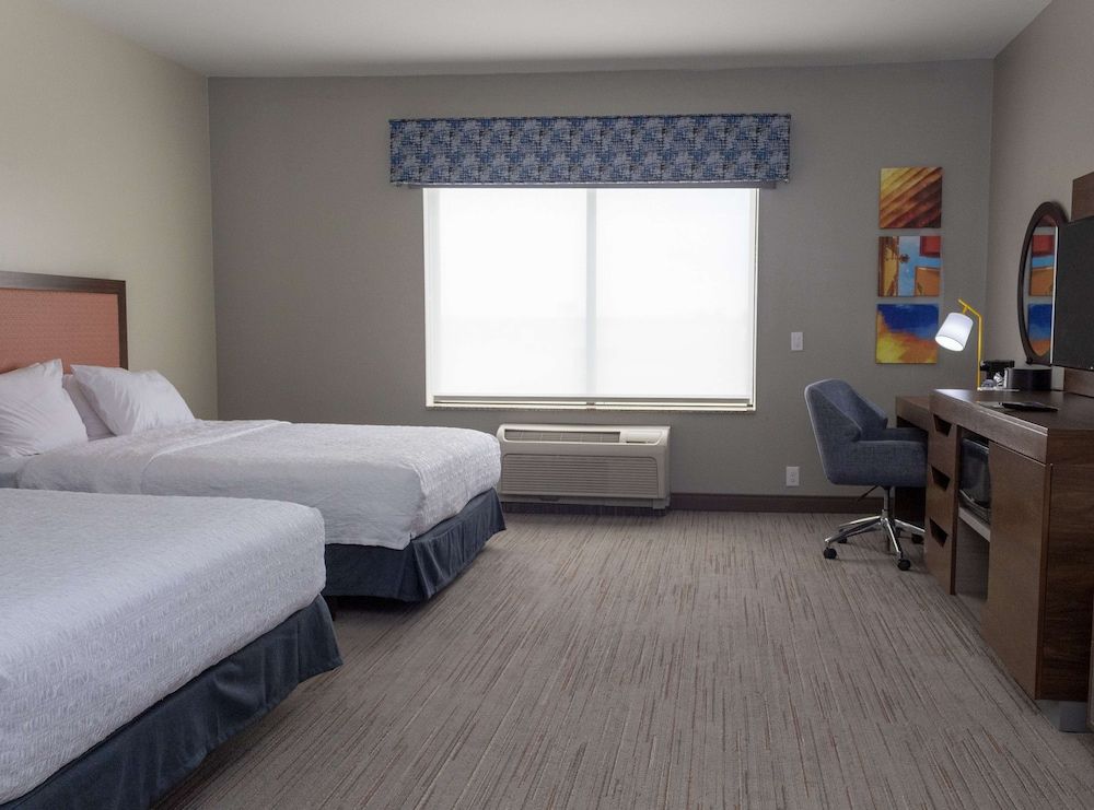Room, 2 Queen Beds, Accessible, Non Smoking