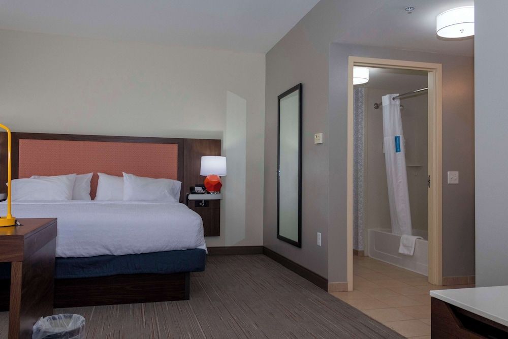 King Studio Suite