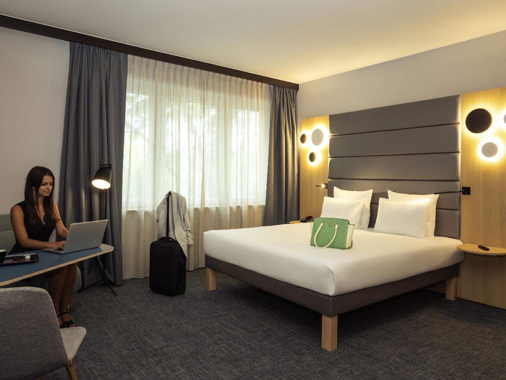 Executive Room with king-size bed