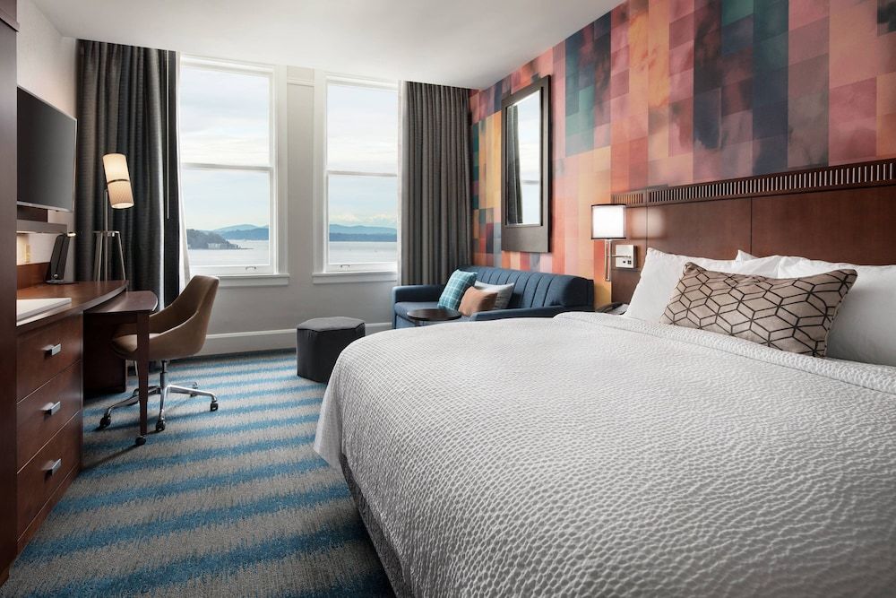 Room, 1 King Bed, Non Smoking, Bay View