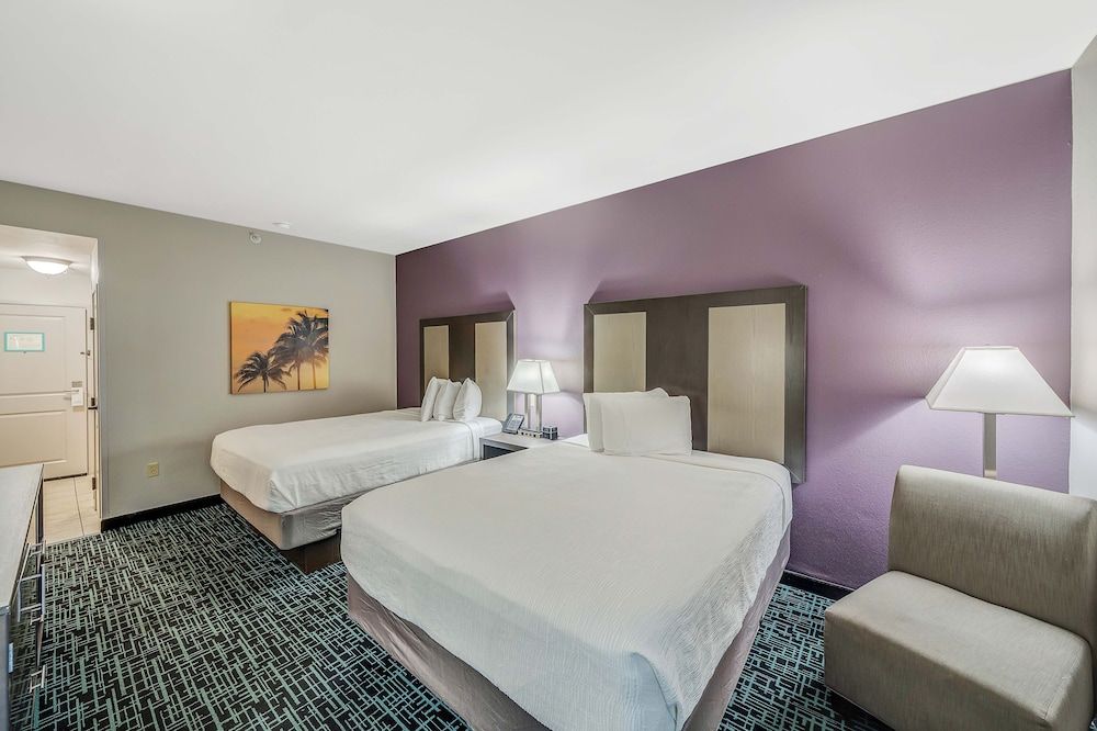 Room, 2 Queen Beds