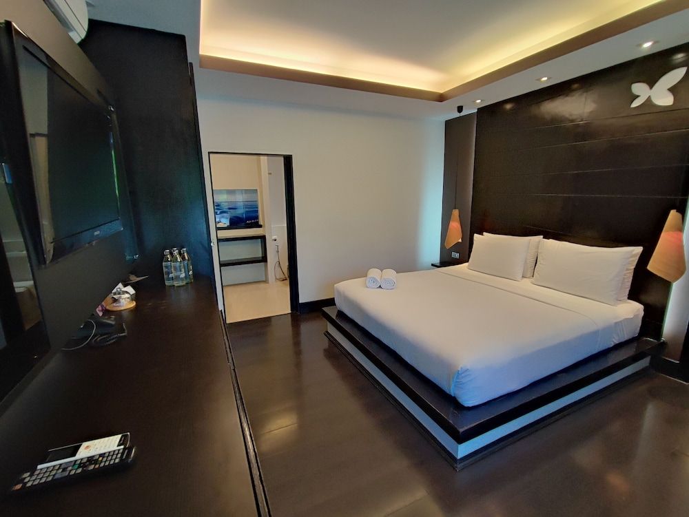 Aava Resort And Spa Deluxe Bungalow, 1 Bedroom 2