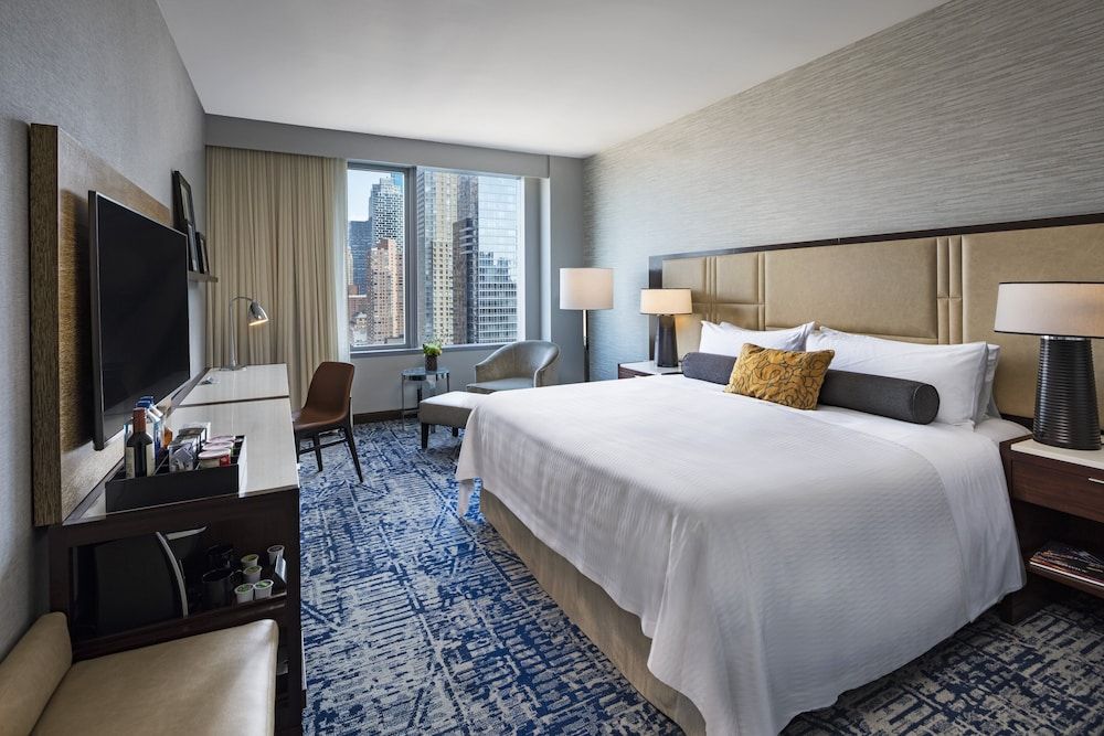 InterContinental New York Times Square by IHG Classic Room, 1 King Bed (Low Floor) 2