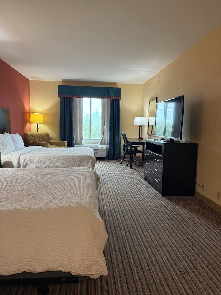 Standard Room, 2 Queen Beds, Accessible (Mobility, Accessible Tub)