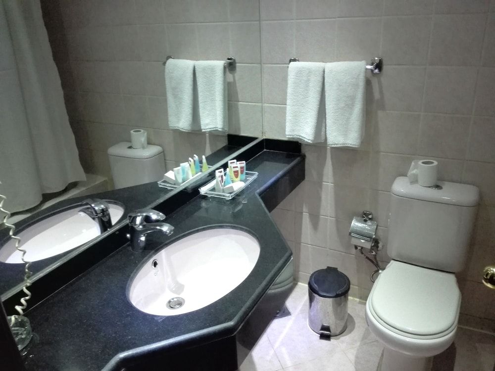 Aracan Pyramids Hotel Standard Double Room 9